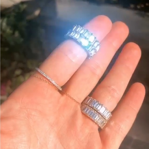 Gorgeous eternity band rings - Picture 13 of 15